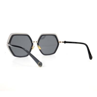 H10330(1) Women's Scratch Resistant cream/off-white with black inner rim and gold accents Hybrid Full Rim Geometric Luxury Sunglasses Eyewear