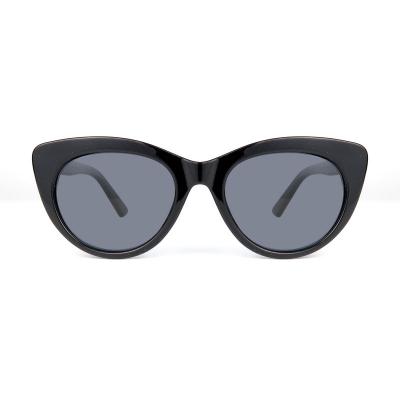 P10704 red cat eye pc/tr90 sunglasses