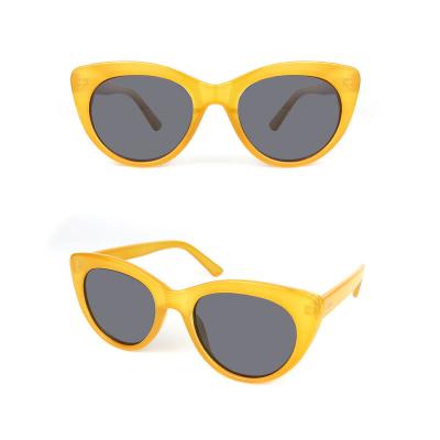 P10704 red cat eye pc/tr90 sunglasses