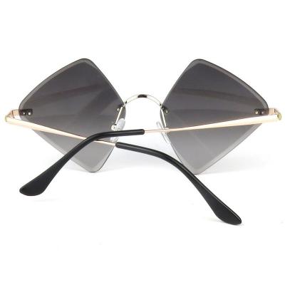M10826 gold geometric metal sunglasses