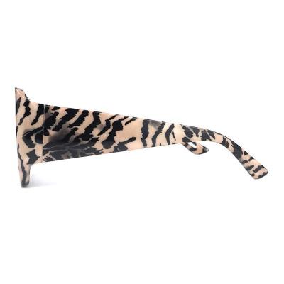 P10728 animal print (zebra/tiger pattern: cream/beige with black stripes) square pc/tr90 sunglasses