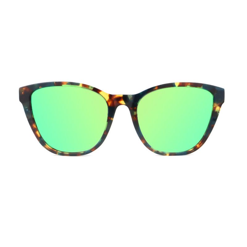 How to Request Eyewear Samples Before Bulk Production