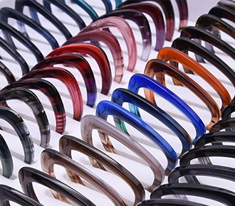 Material & Colors